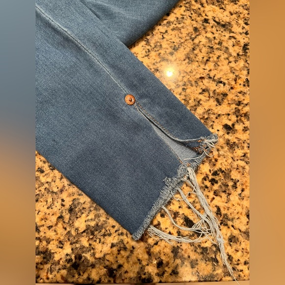 Express Mid Rise Blue Jean - Picture 2 of 4